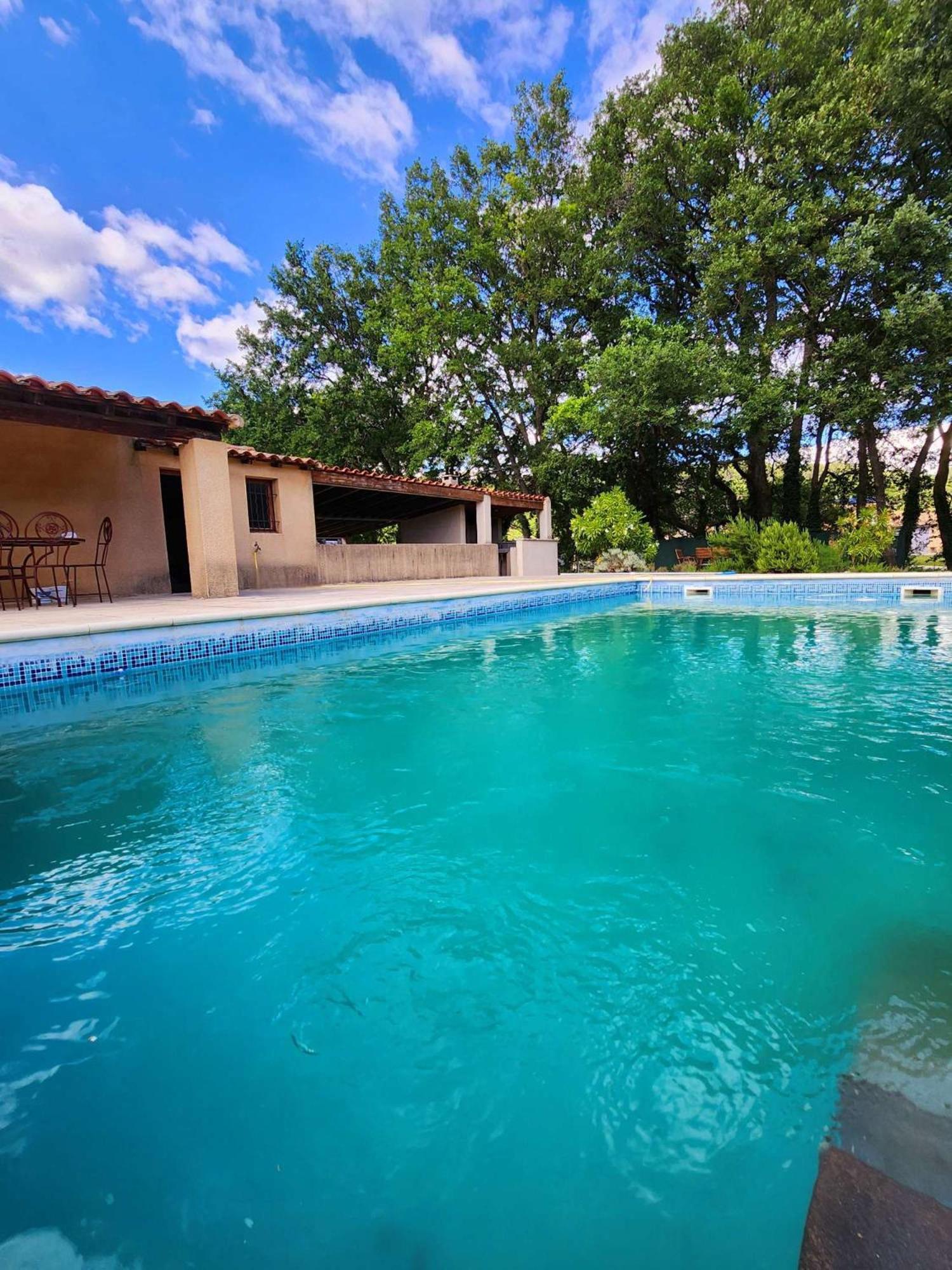 Le Clos Renaissance Oppède Buitenkant foto