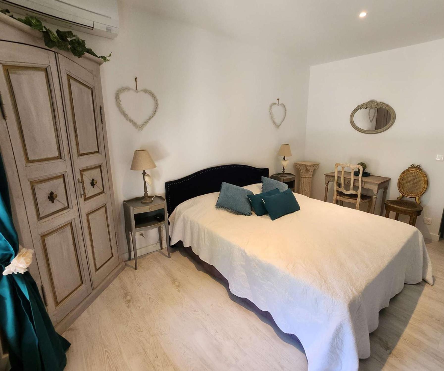 Le Clos Renaissance Oppède Buitenkant foto